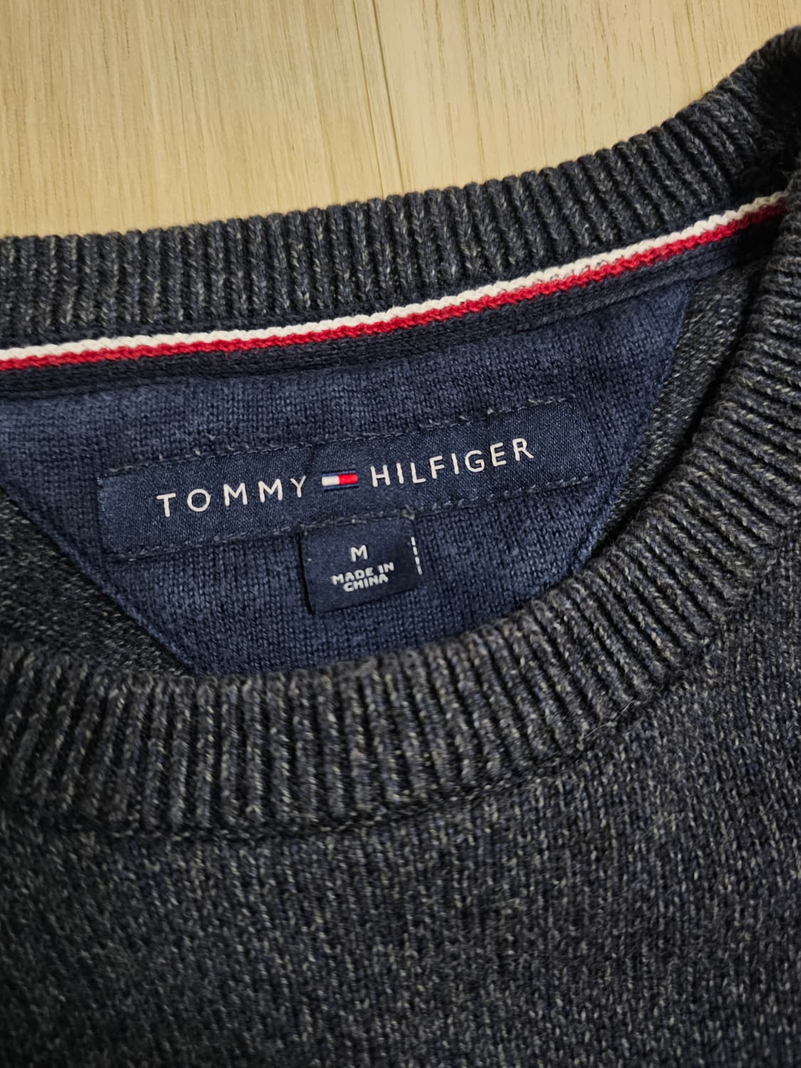 [M] 타미힐피거 멜란지 그레이 케이블 면 니트 스웨터 상품이미지4