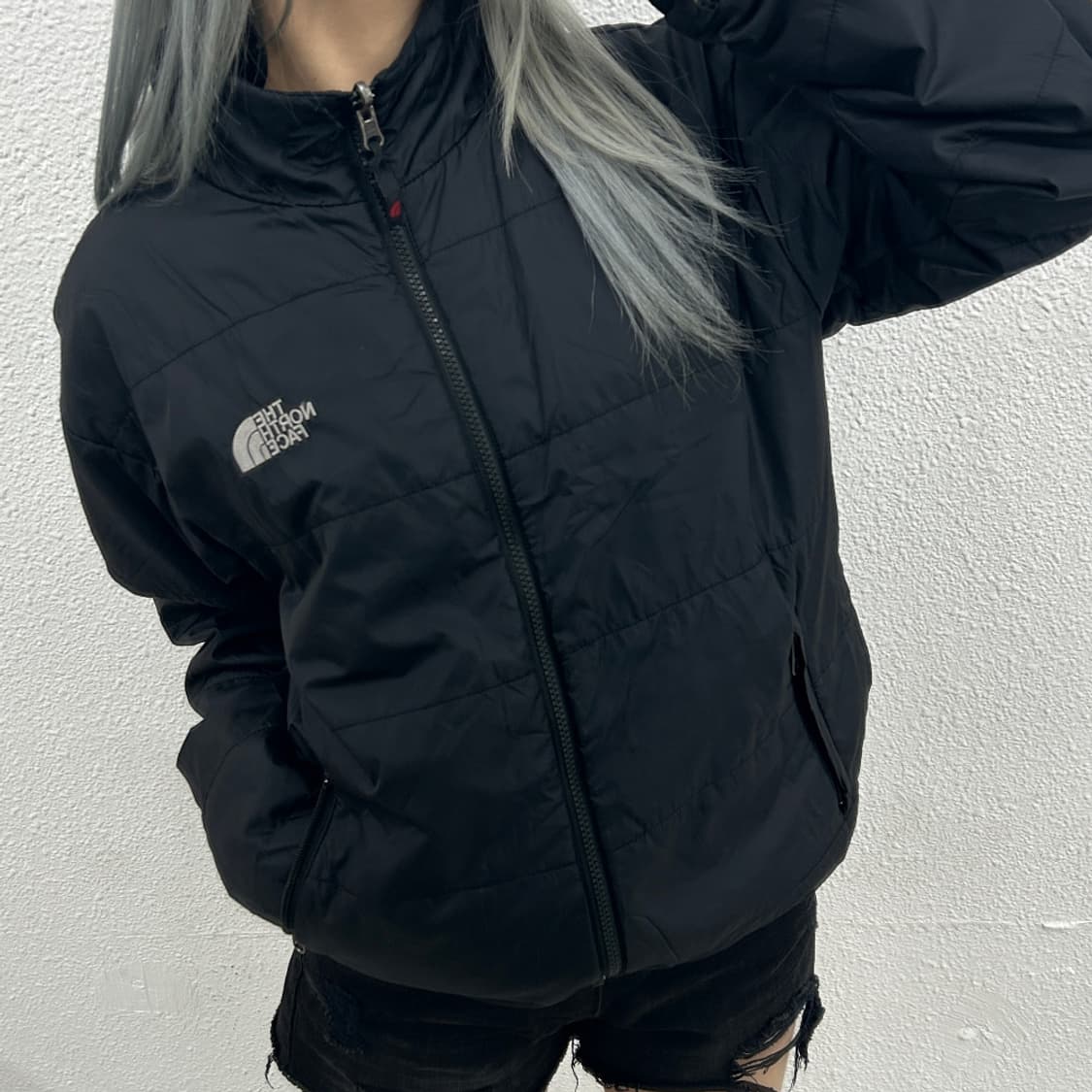 노스페이스 블랙 경량패딩 M ( 남녀공용 ) 상품이미지3