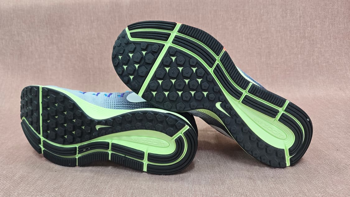 나이키 255mm-  에어 줌 페가수스 33 상품이미지6