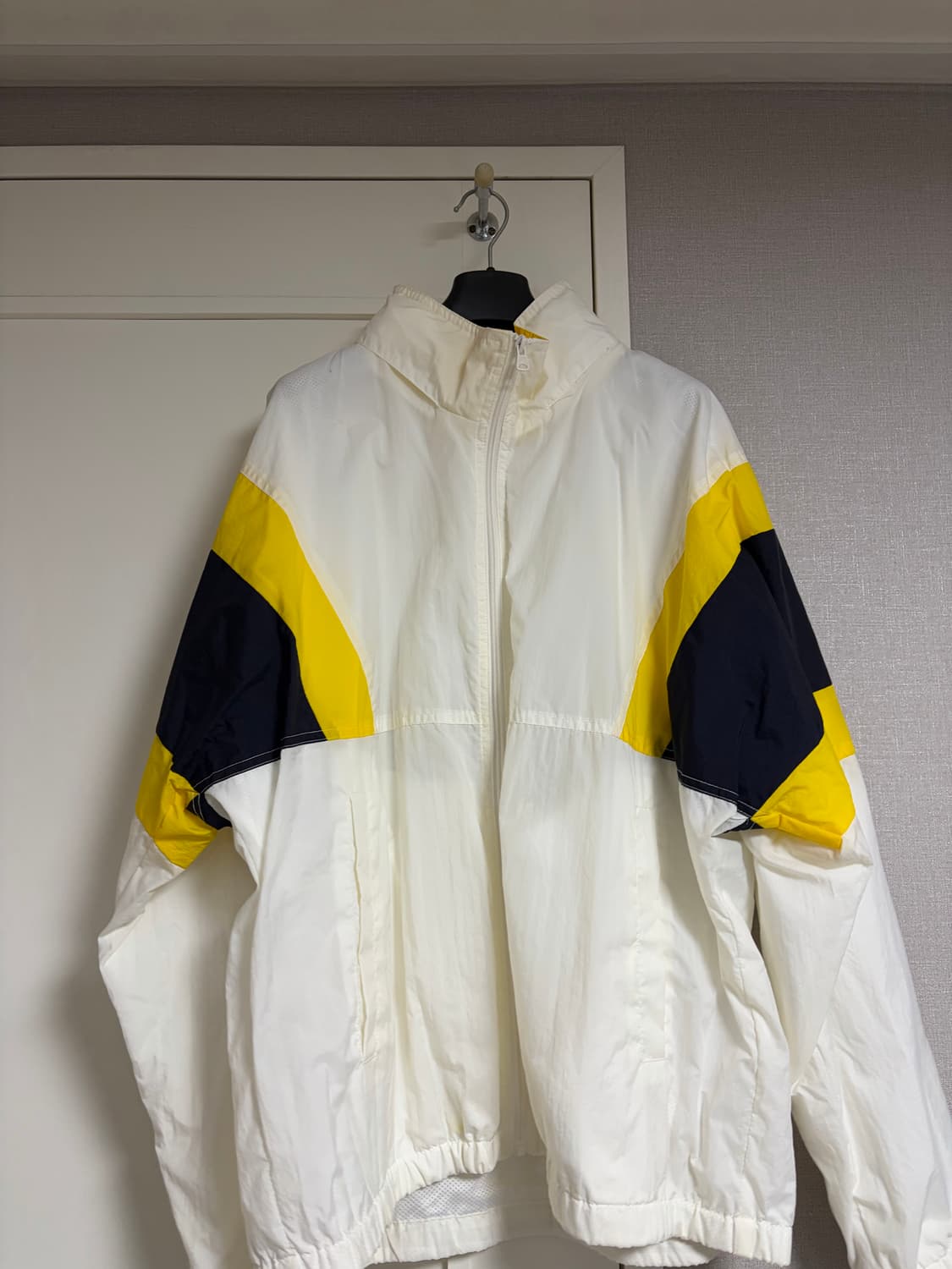 GU 바람막이 XL 상품이미지1