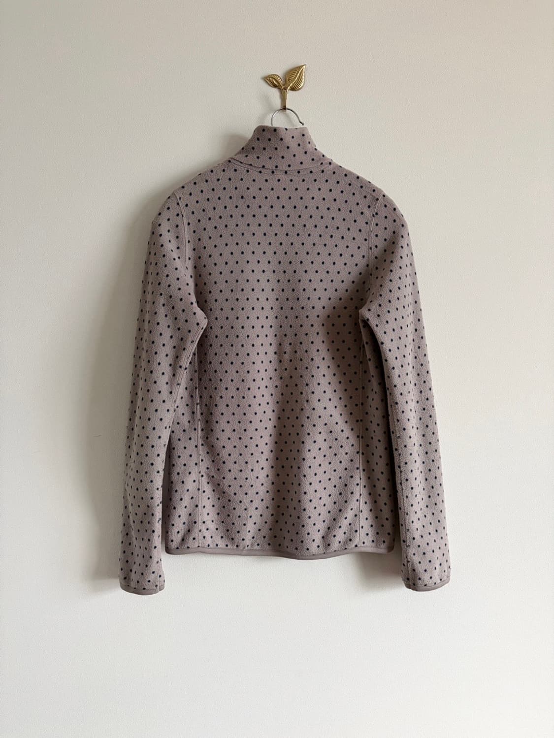 dot patterned zip-up 상품이미지10