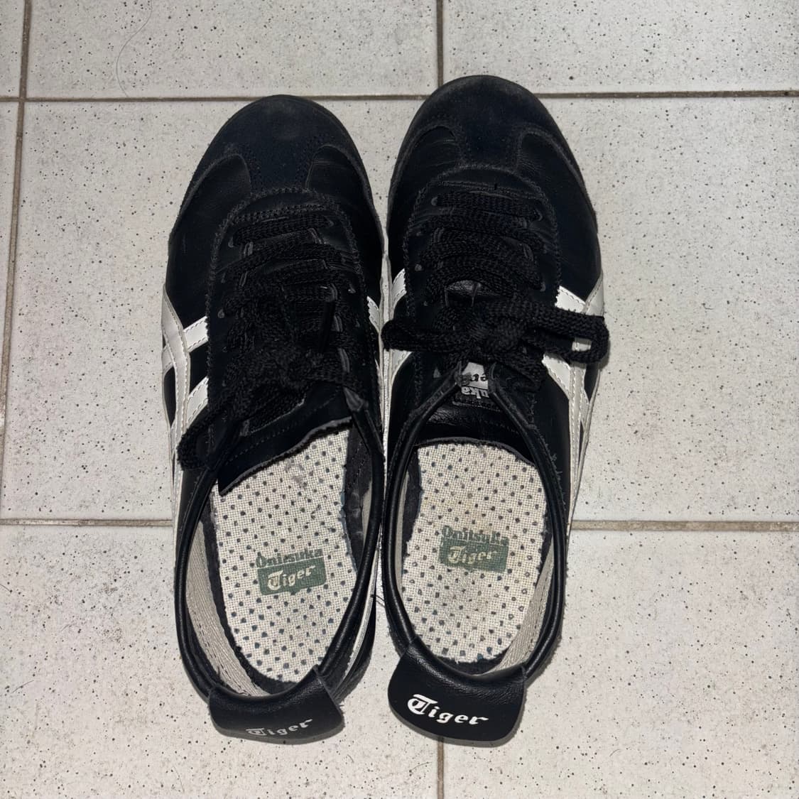 오니츠카 타이거 멕시코 66 블랙 240 상품이미지1