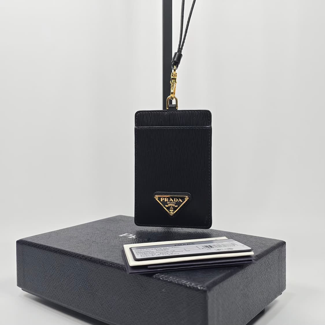 프라다 비텔로 삼각로고 카드지갑 상품이미지1