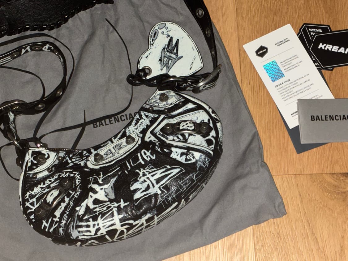 발렌시아가 르카골 xs 그래피티 상품이미지1