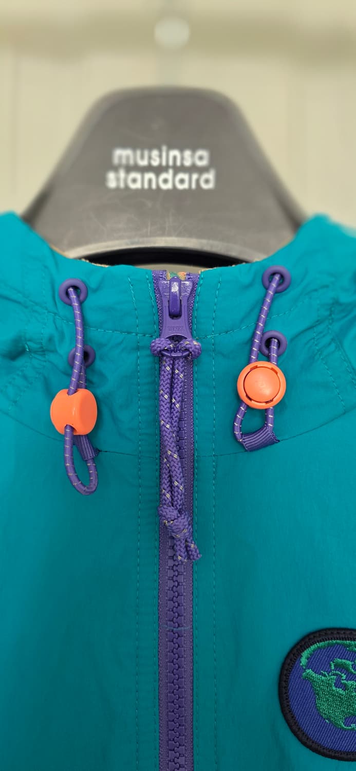 아디다스 퍼렐윌리엄스 하이킹 팩 윈드브레이커 95 상품이미지3