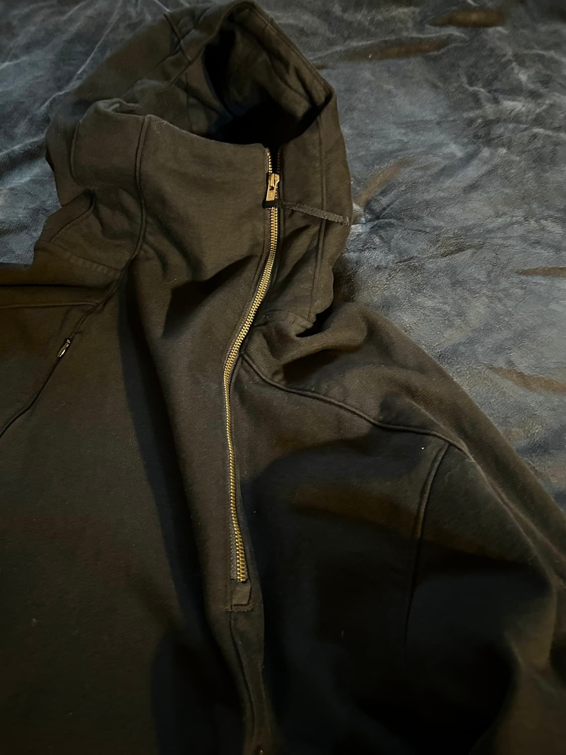 Side Cut Off Zipper Detail Hoodie 상품이미지3