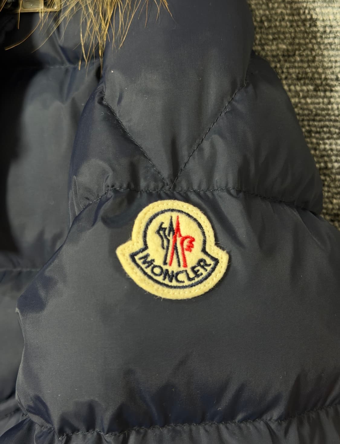 몽클레어 클루니 23년식 1사이즈 패딩(정품) 상품이미지4