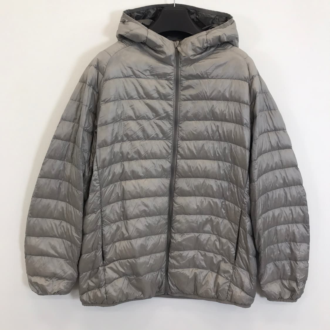 유니클로 울트라라이트 후드다운 그레이 [2XL] 상품이미지1