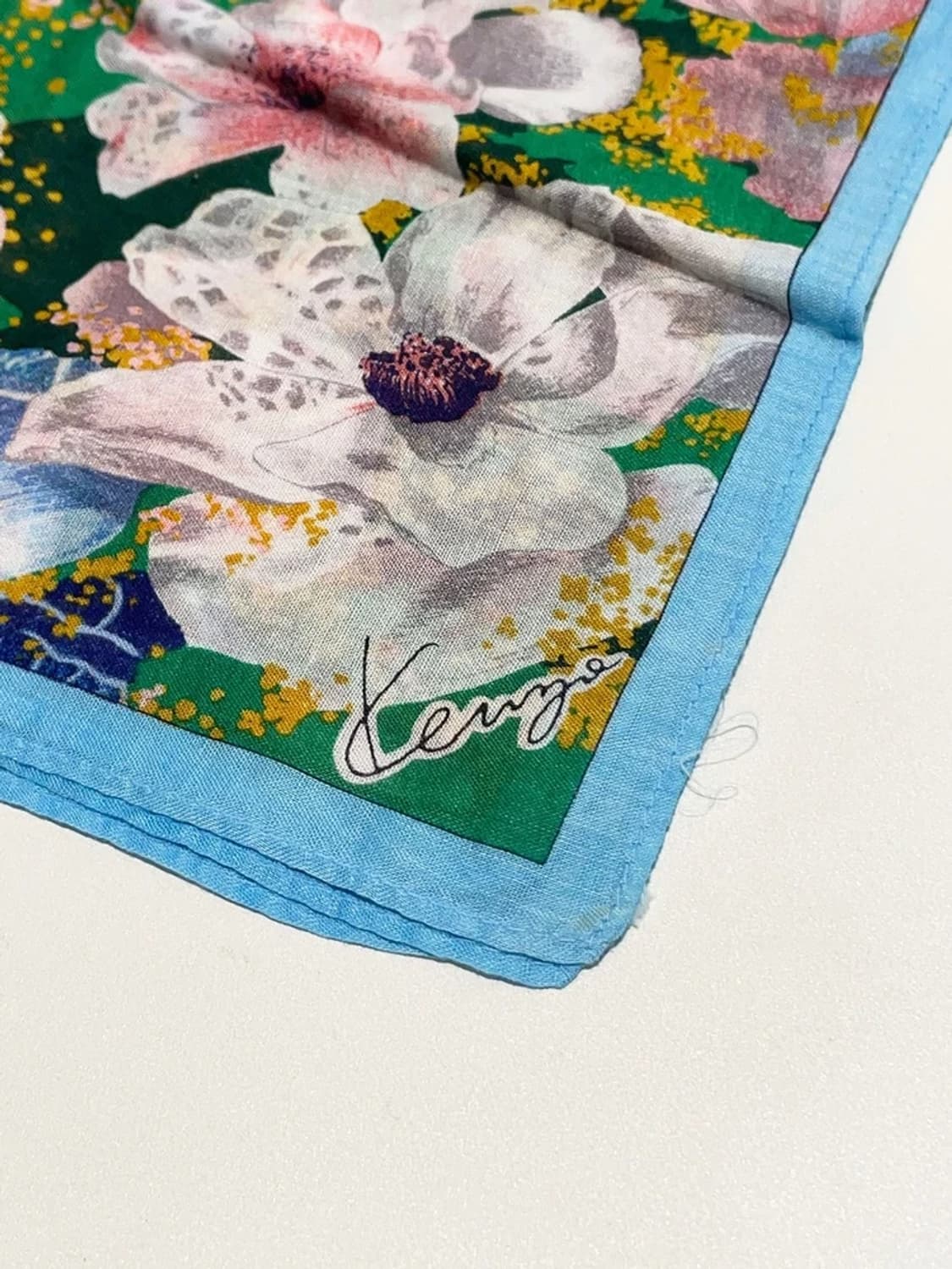 겐조 00s 재팬 플라워 패턴 쁘띠 손수건 A1463 상품이미지4