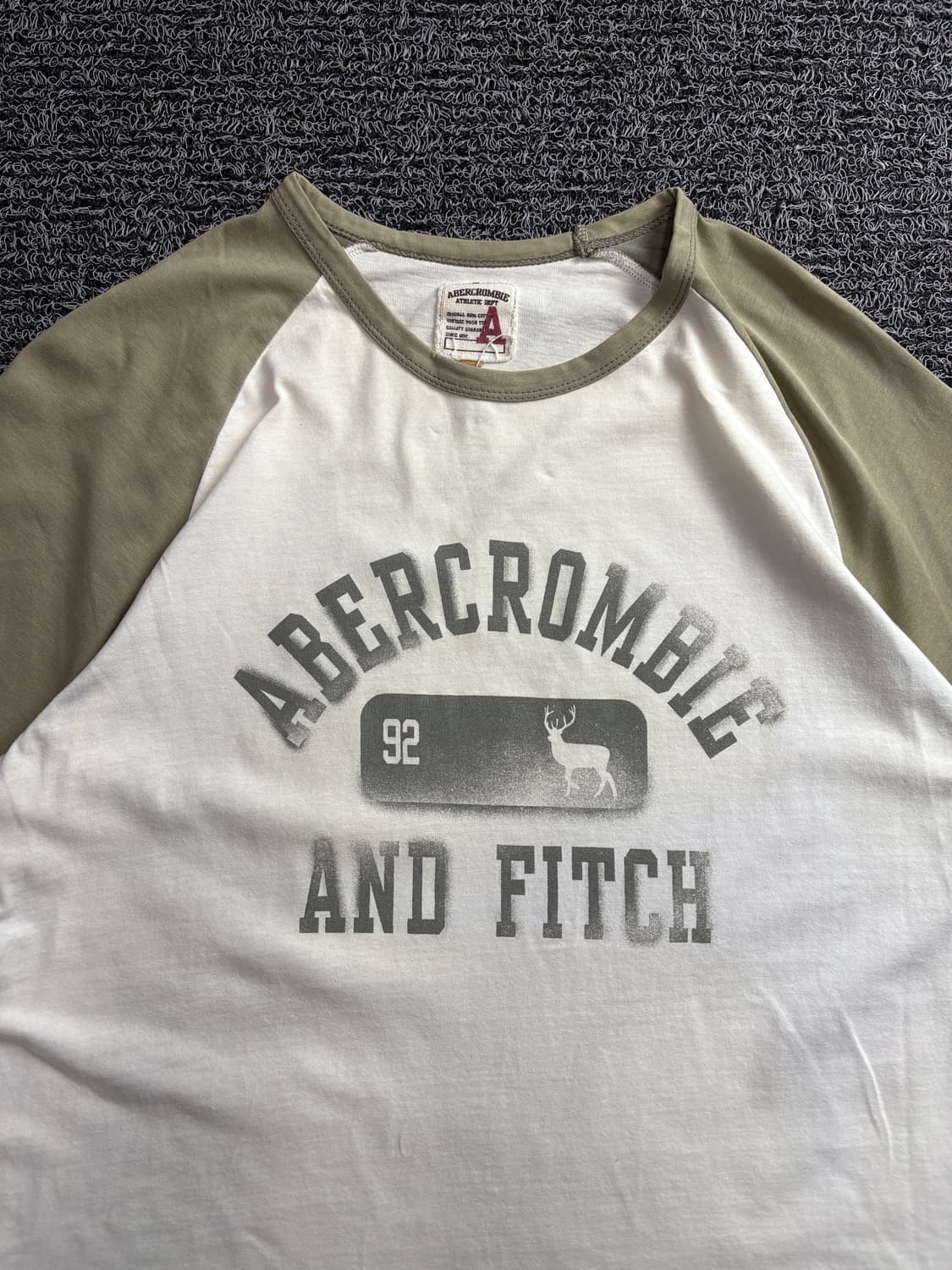 아베크롬비 앤 피치 Y2K 빈티지 그래픽 반팔 3586 상품이미지1