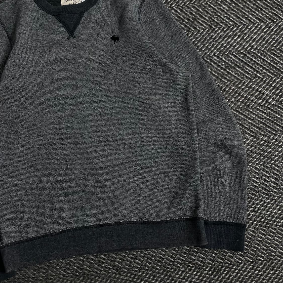 아베크롬비 y2k 디테일 크루넥 스웻 셔츠o 3697 상품이미지2