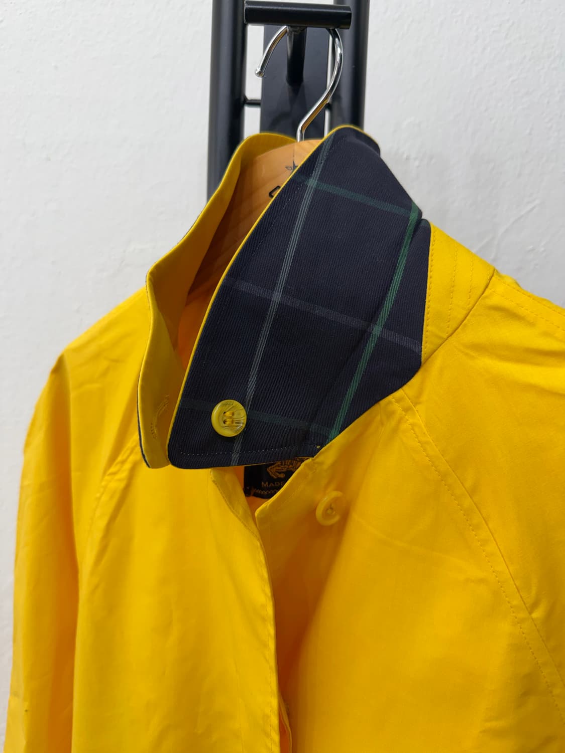 새제품) 버버리 정품 여성 옐로우 트렌치코트 8(66) 상품이미지5