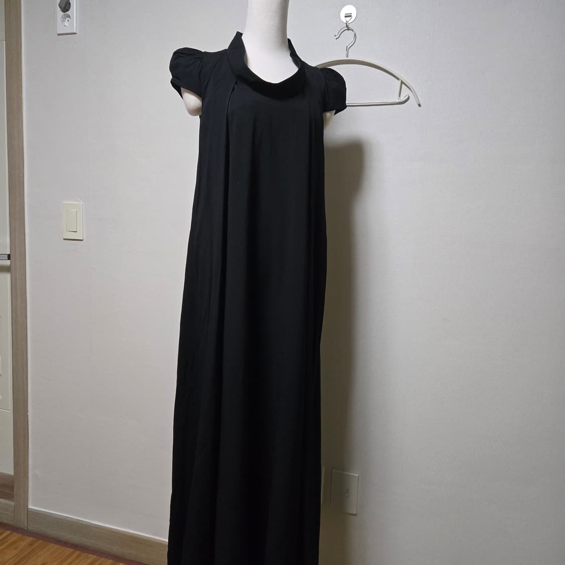 오브제 블랙 퍼프 원피스  상품이미지7