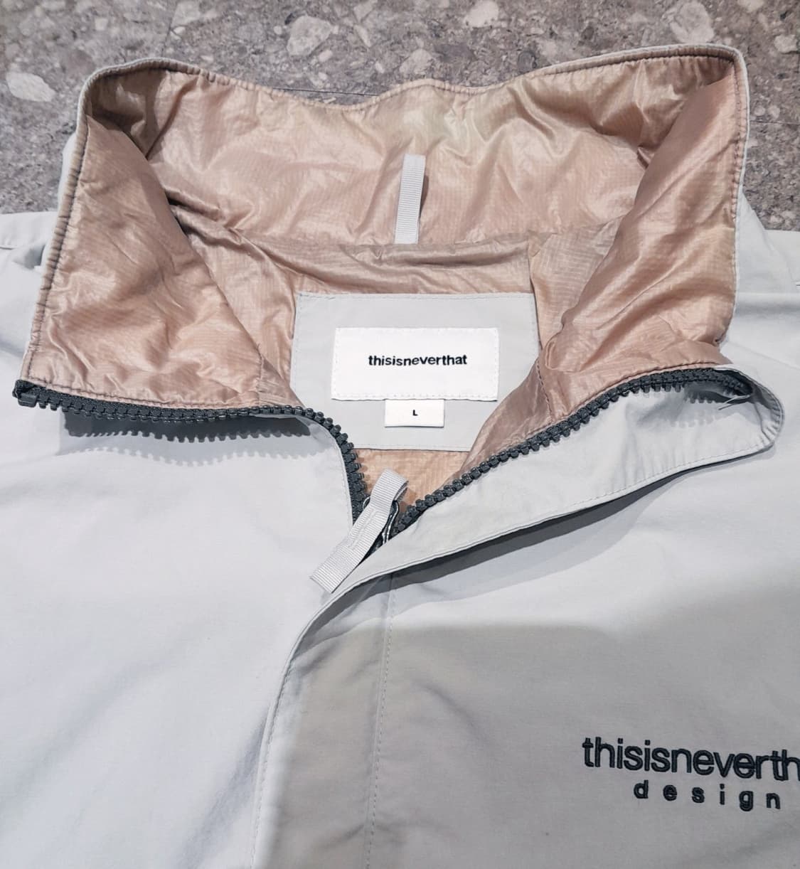 💥디스이즈네버댓 퍼텍스 자켓 실버그레이 (L)   상품이미지4