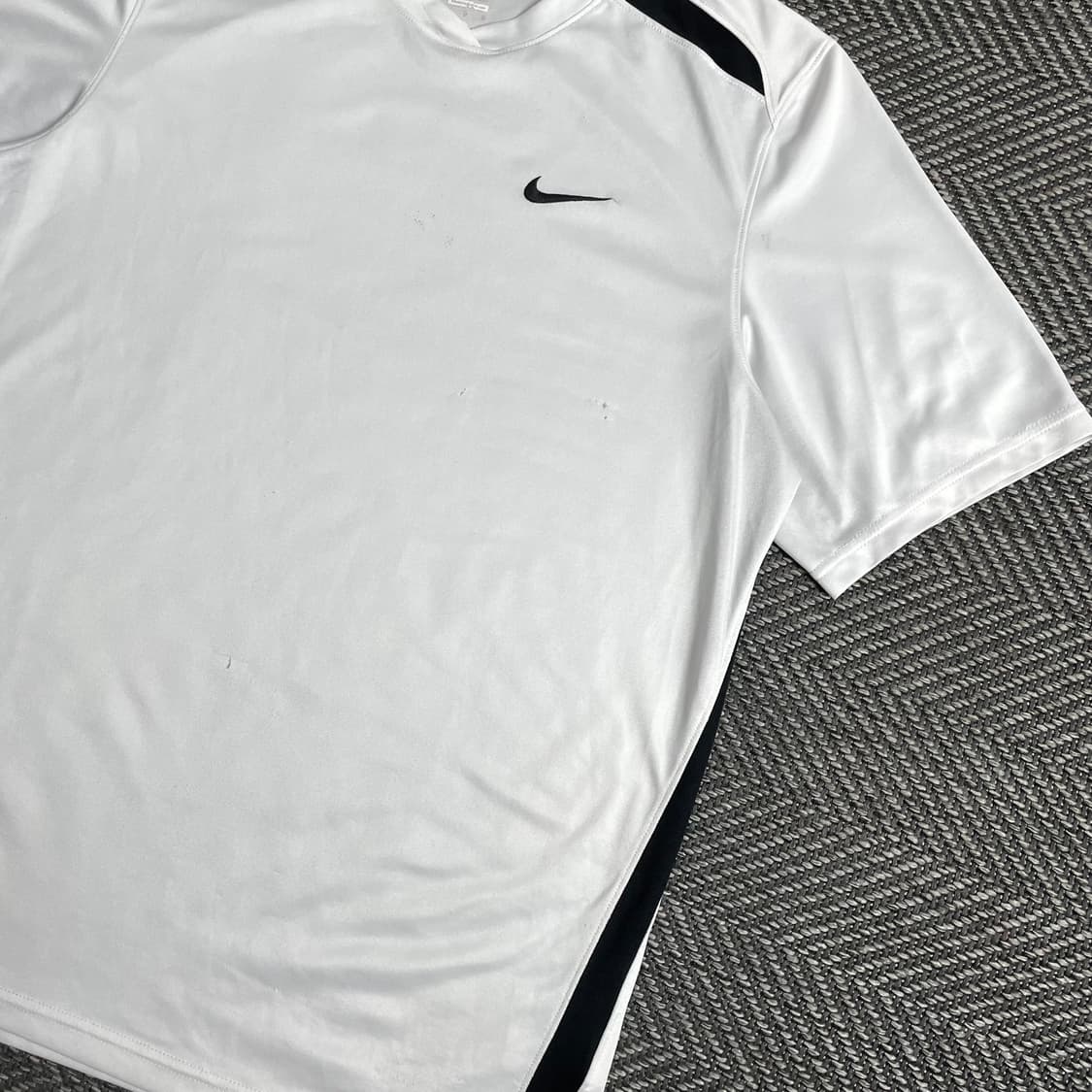 나이키 드라이핏 올드스쿨 트레이닝 티셔츠y 3750 상품이미지2