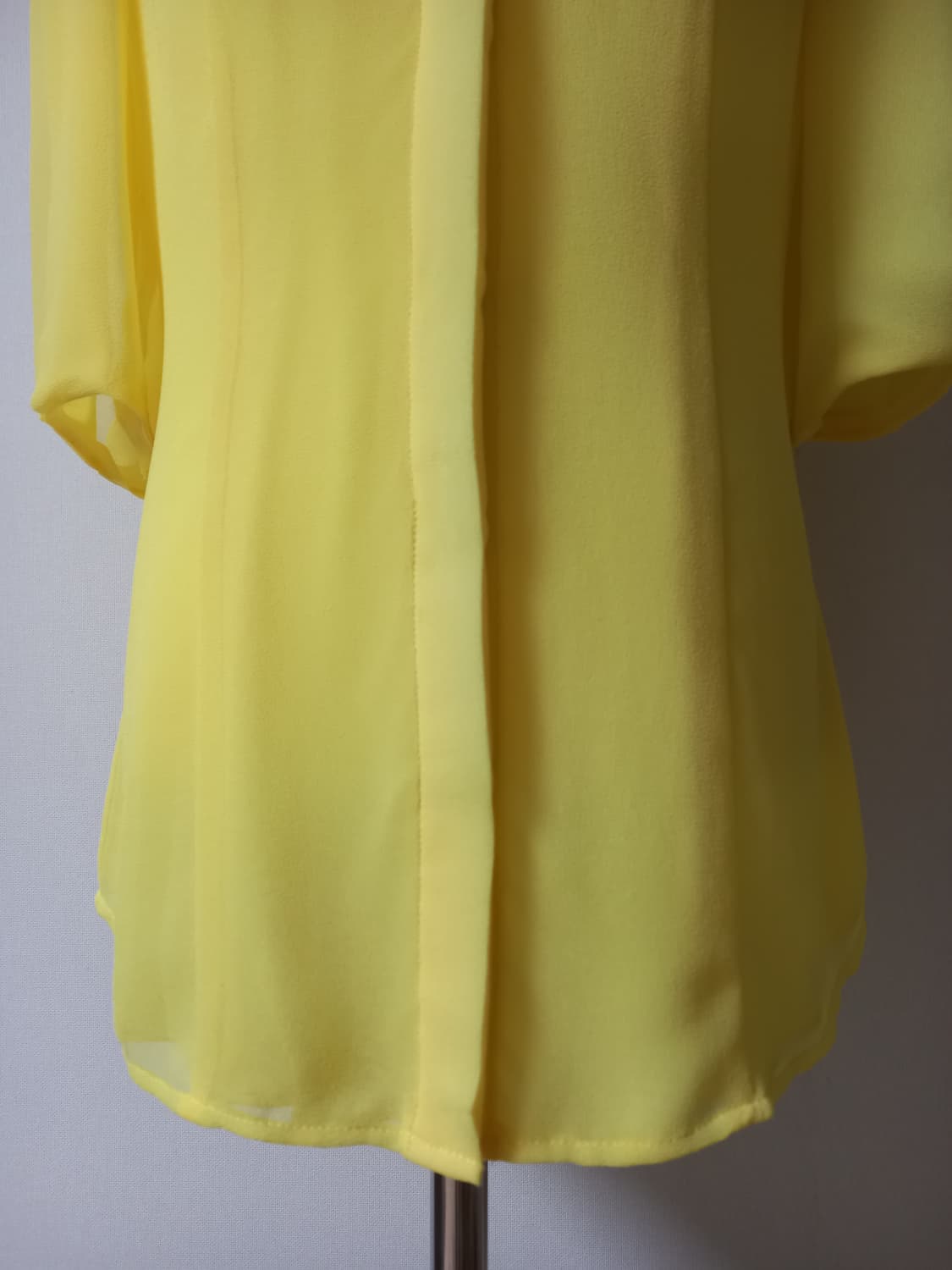 모조에스핀 블라우스 상품이미지5