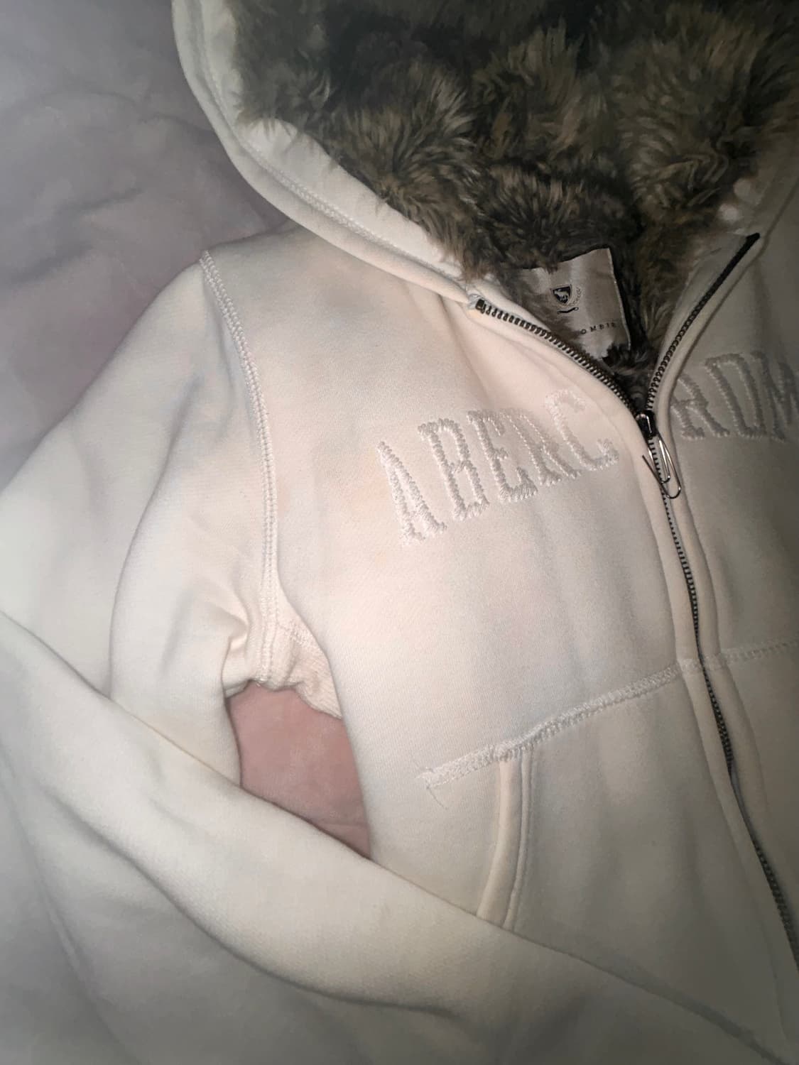 아베크롬비 y2k 갸루 퍼 슬림핏 후드집업 상품이미지2