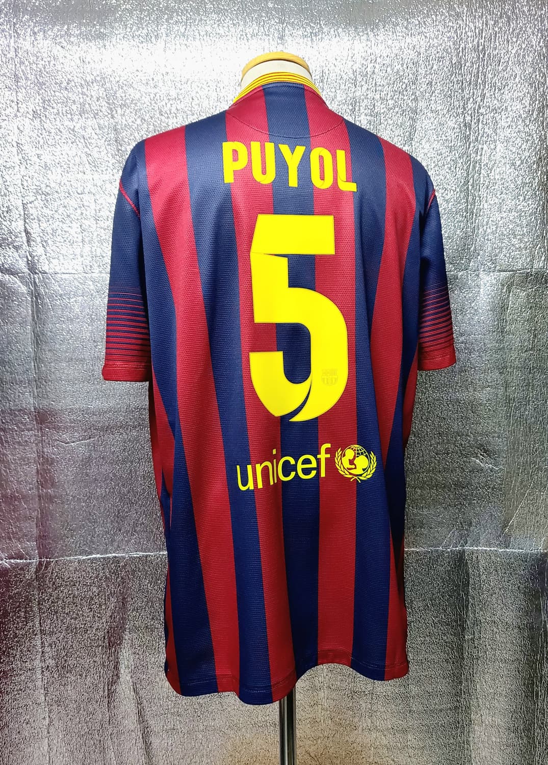 ♤필독♤ Feat 카를로스 푸욜 15/16 바르셀로나 홈 L <새상품> 상품이미지2
