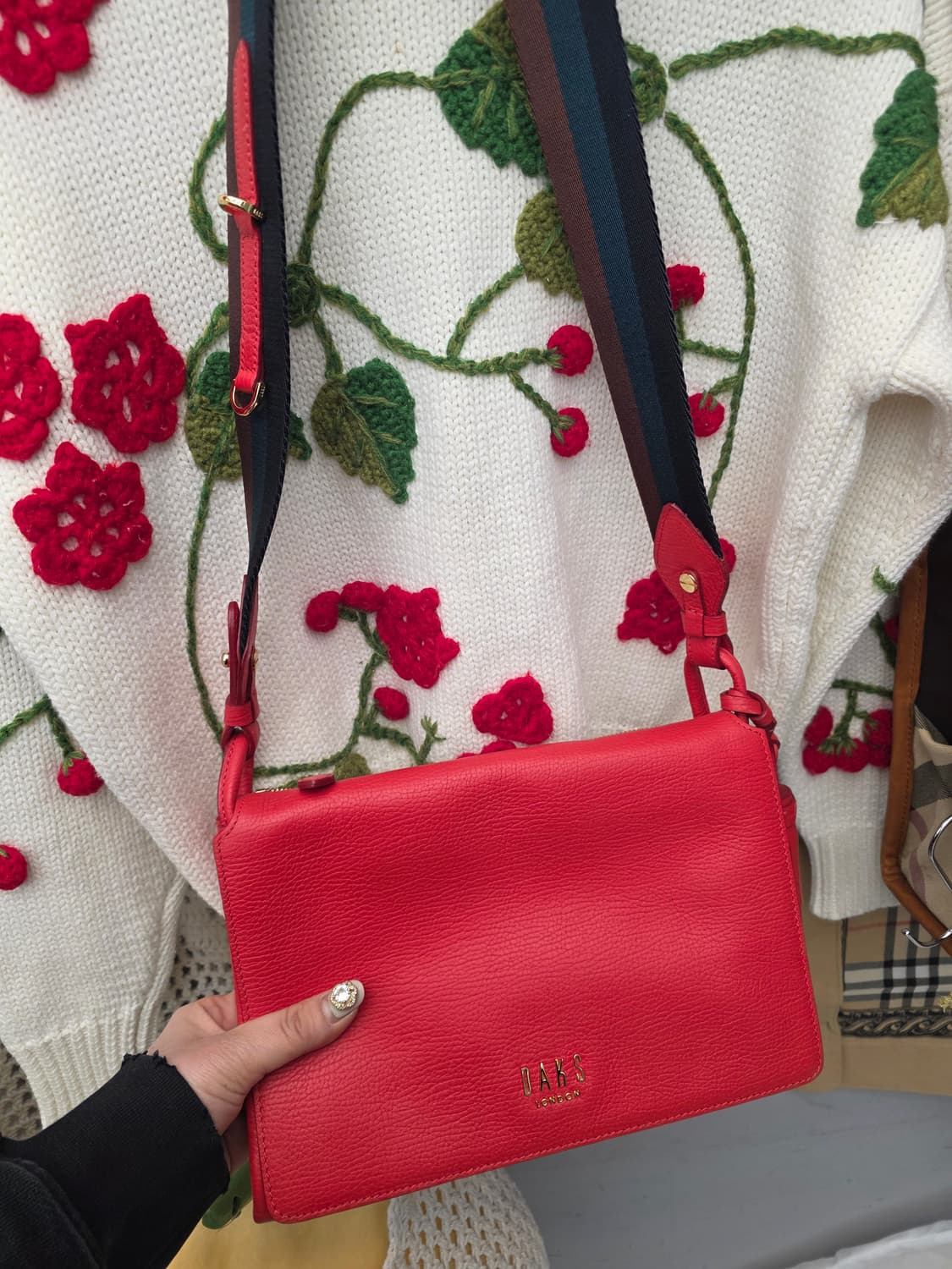 닥스 DAKS 런던 테슬 크로스백 레드 상품이미지1