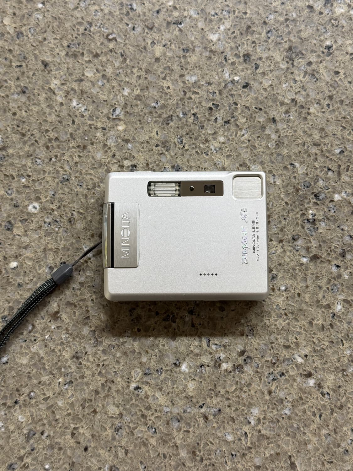Konica Minolta Dimage XT 코니카 미놀타 디미지 XT 상품이미지1
