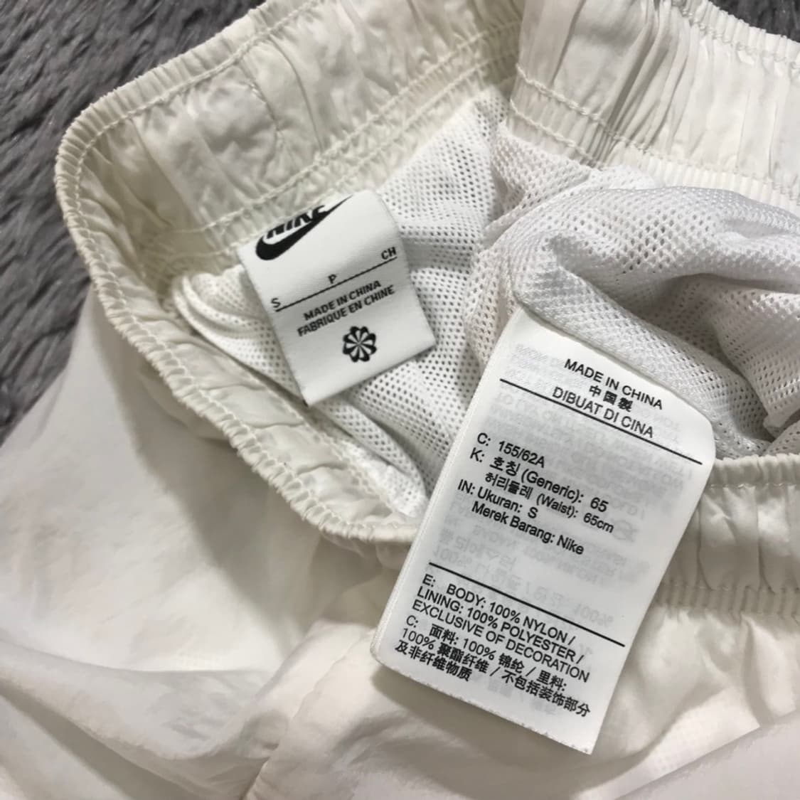 [[여성 S, A급] 나이키(NIKE) 에센셜 미드라이즈 우븐팬츠p136 상품이미지6