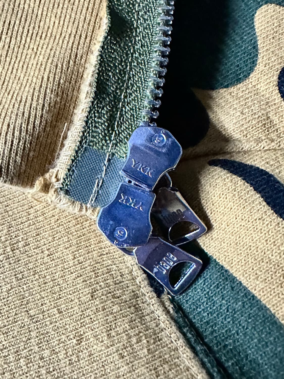 베이프 카모 아수라 샤크후드집업 판매합니다! 상품이미지9