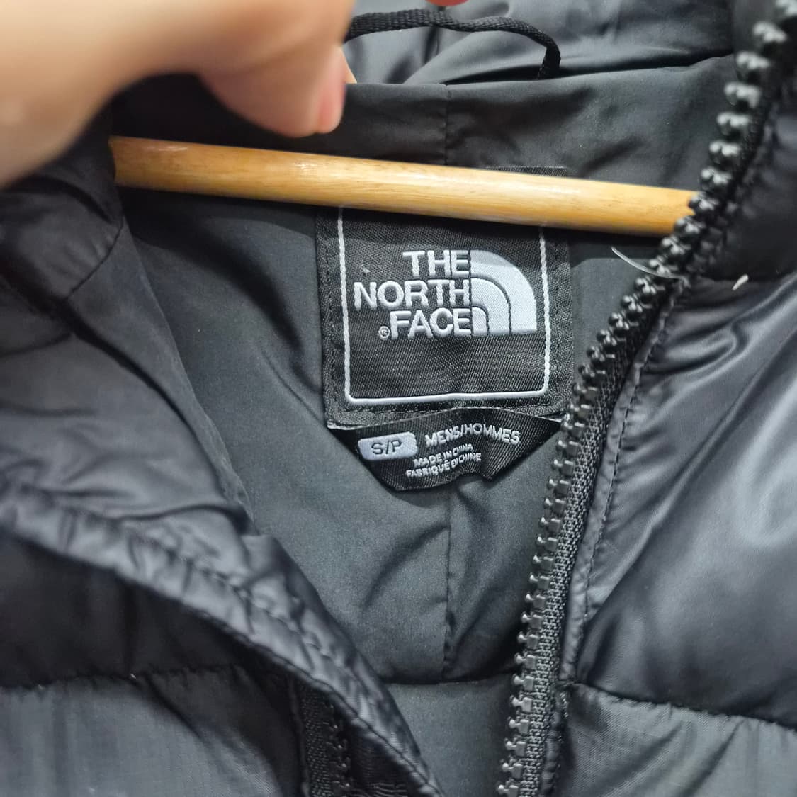 노스페이스 블랙 패딩 점퍼 남녀공용 S 상품이미지5