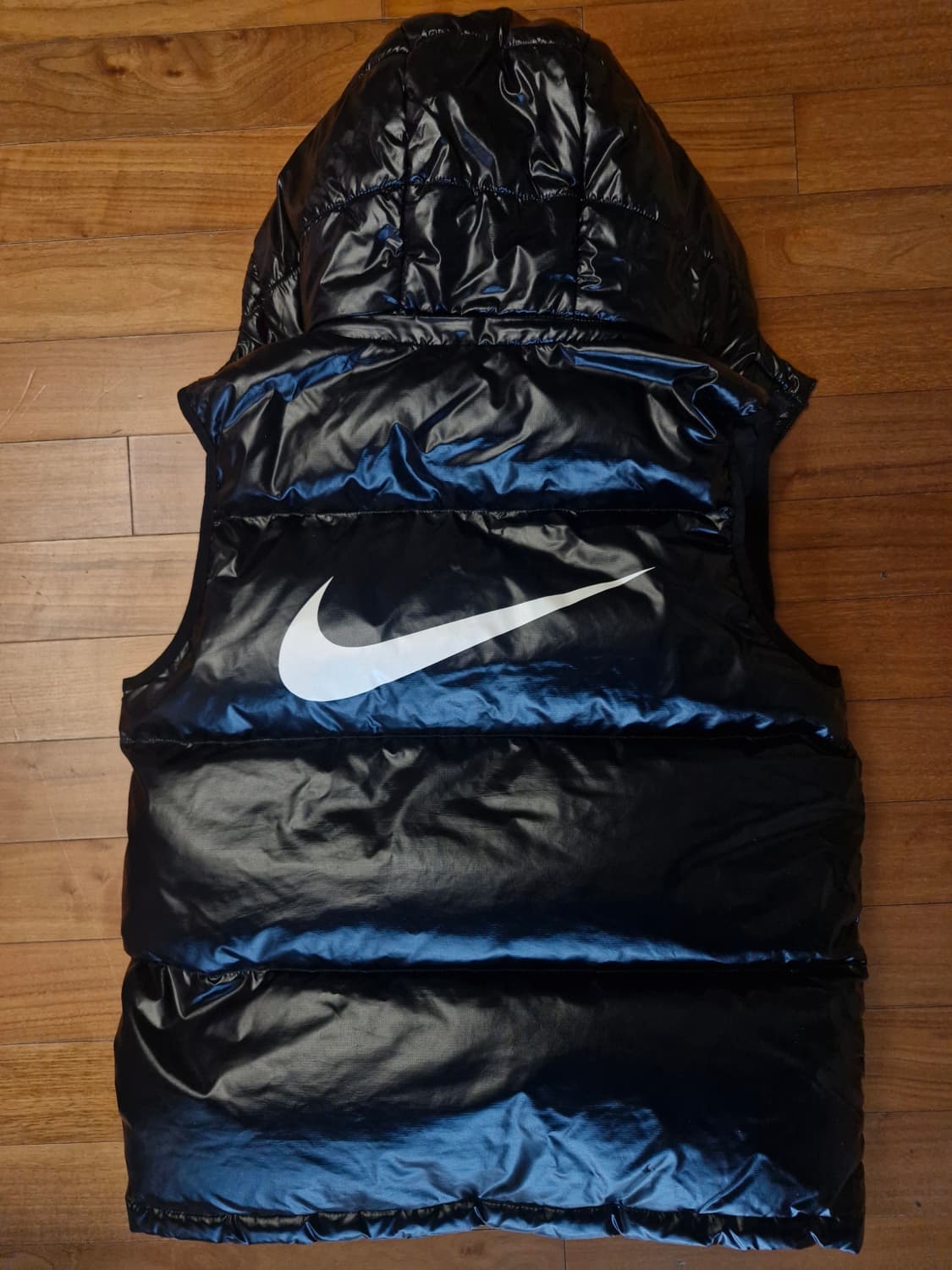 Nike 샤이닝 덕다운 유광 조끼패딩 상품이미지3