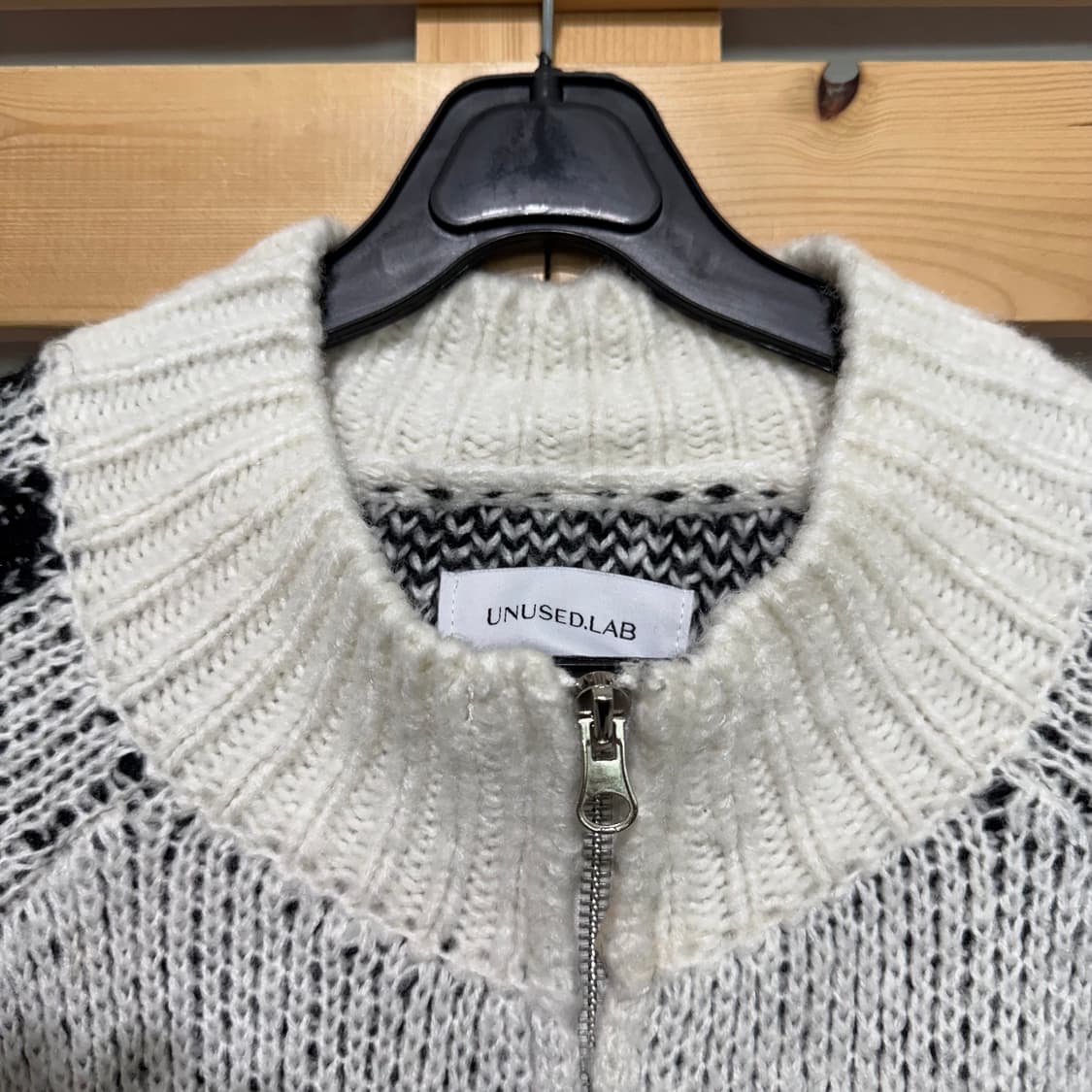 언유즈드랩 니트집업 상품이미지2