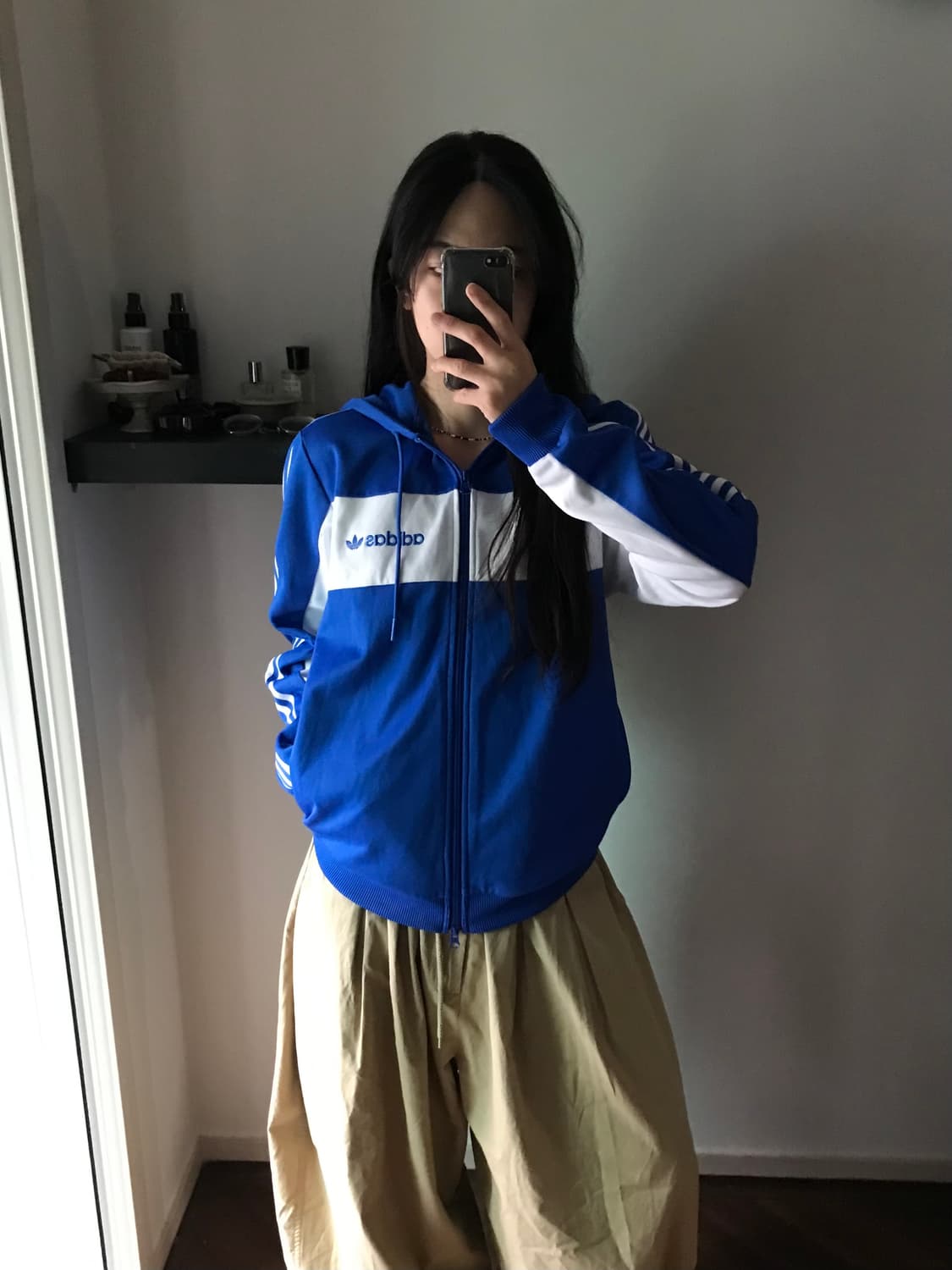 아디다스 스펠아웃 블루 화이트 후드 트랙탑 져지 상품이미지2