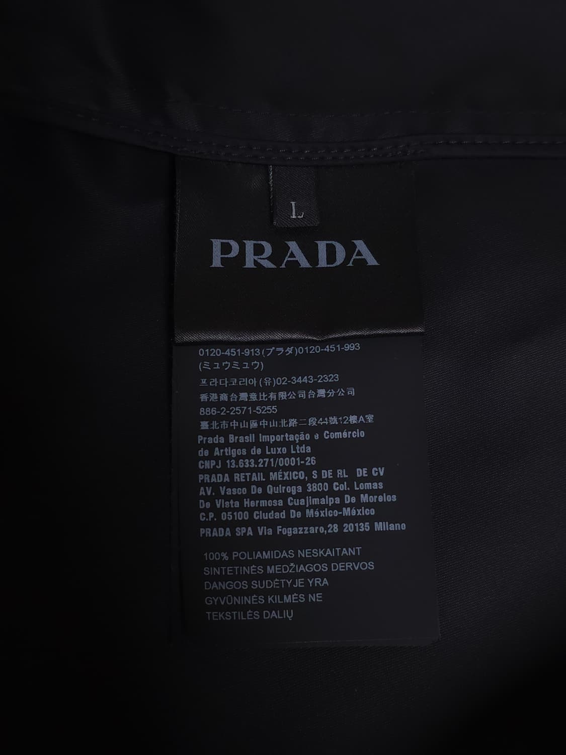 [L] 프라다 18FW 삼각로고 개버딘 아노락 블랙 상품이미지8