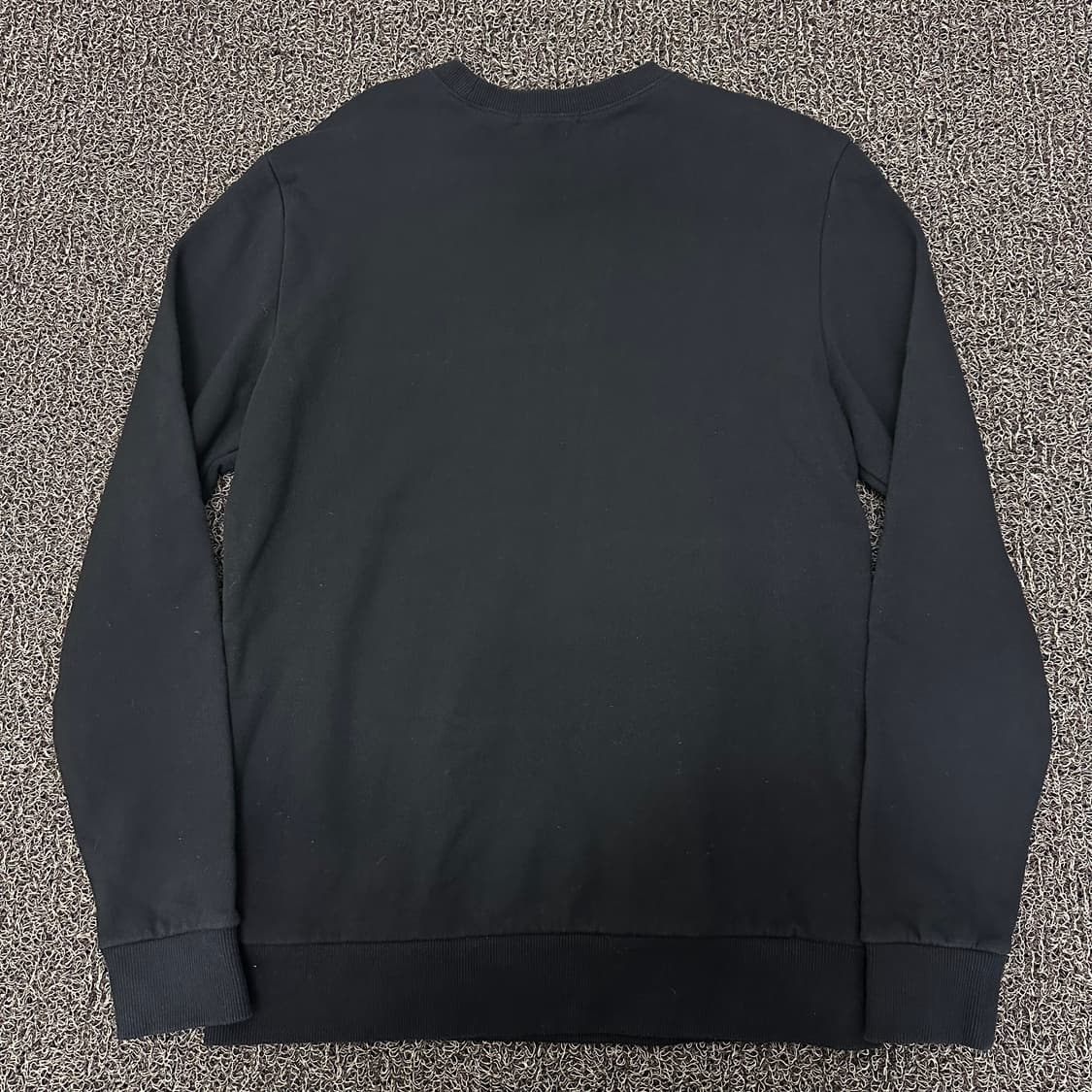 GUESS 게스 맨투맨 블랙 95(M) 상품이미지4