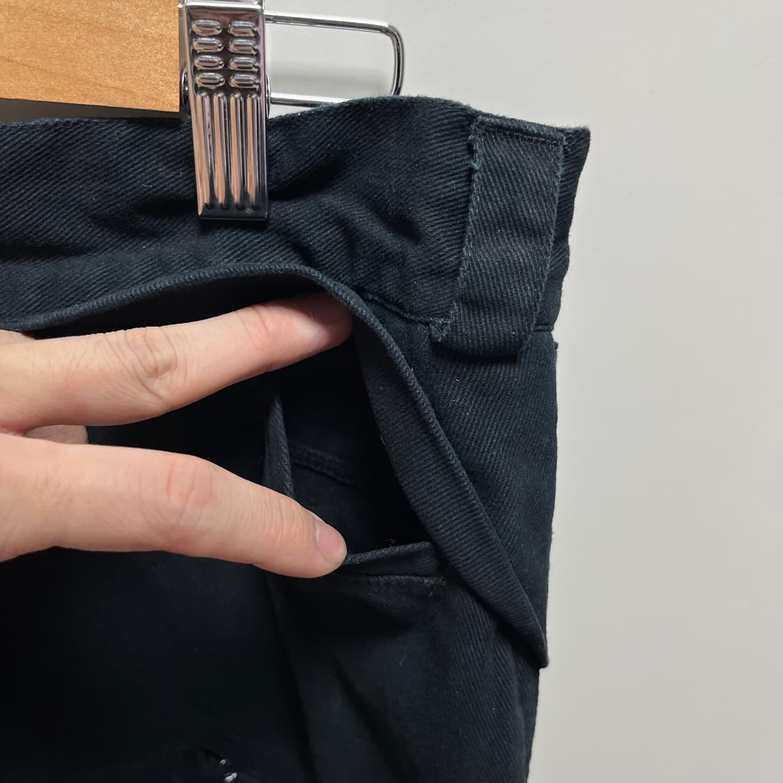 26ss 플라스틱 프로덕트 플랩포켓 팬츠 상품이미지4