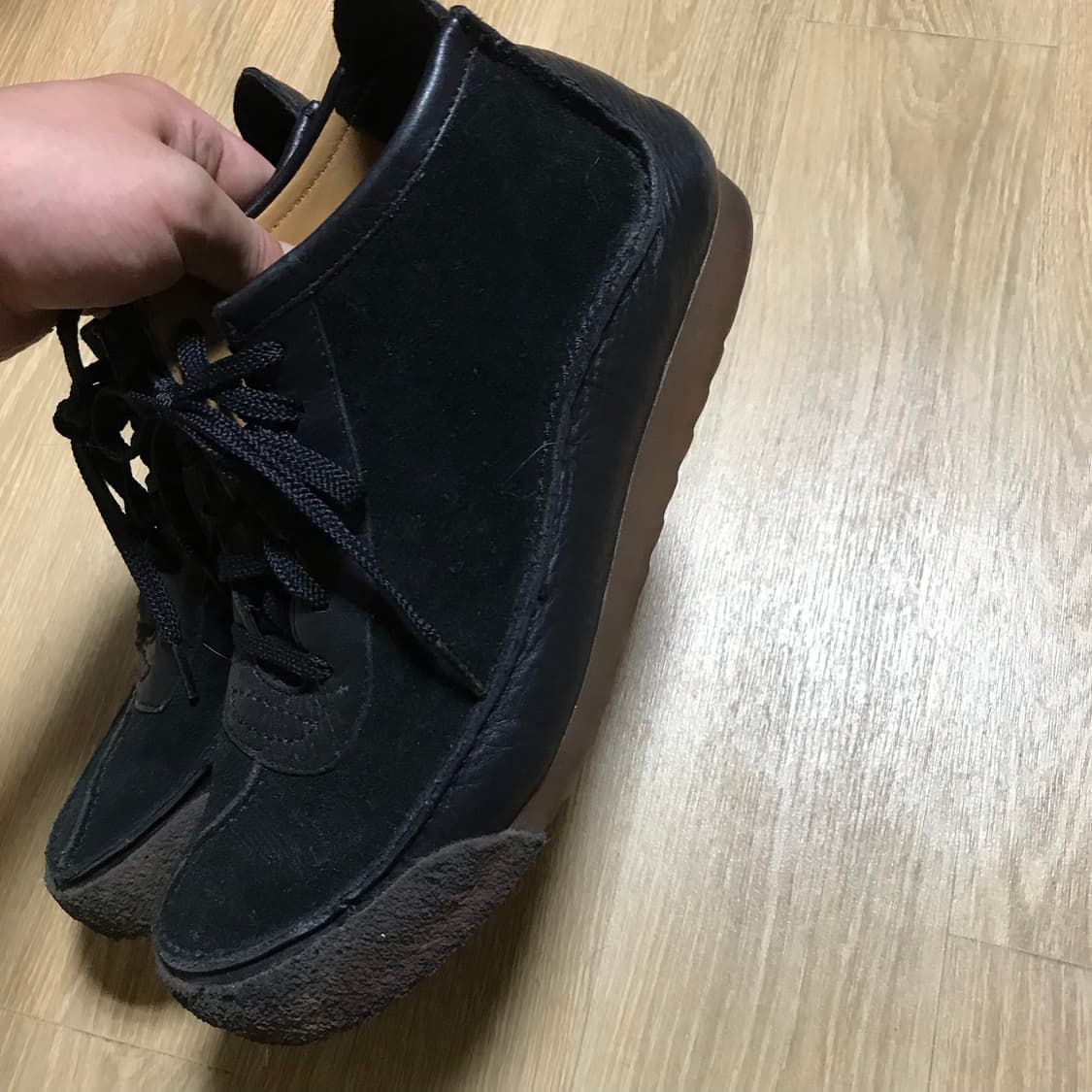 금일 할인 클락스 올블랙 레더 러버솔 미드 상품이미지2