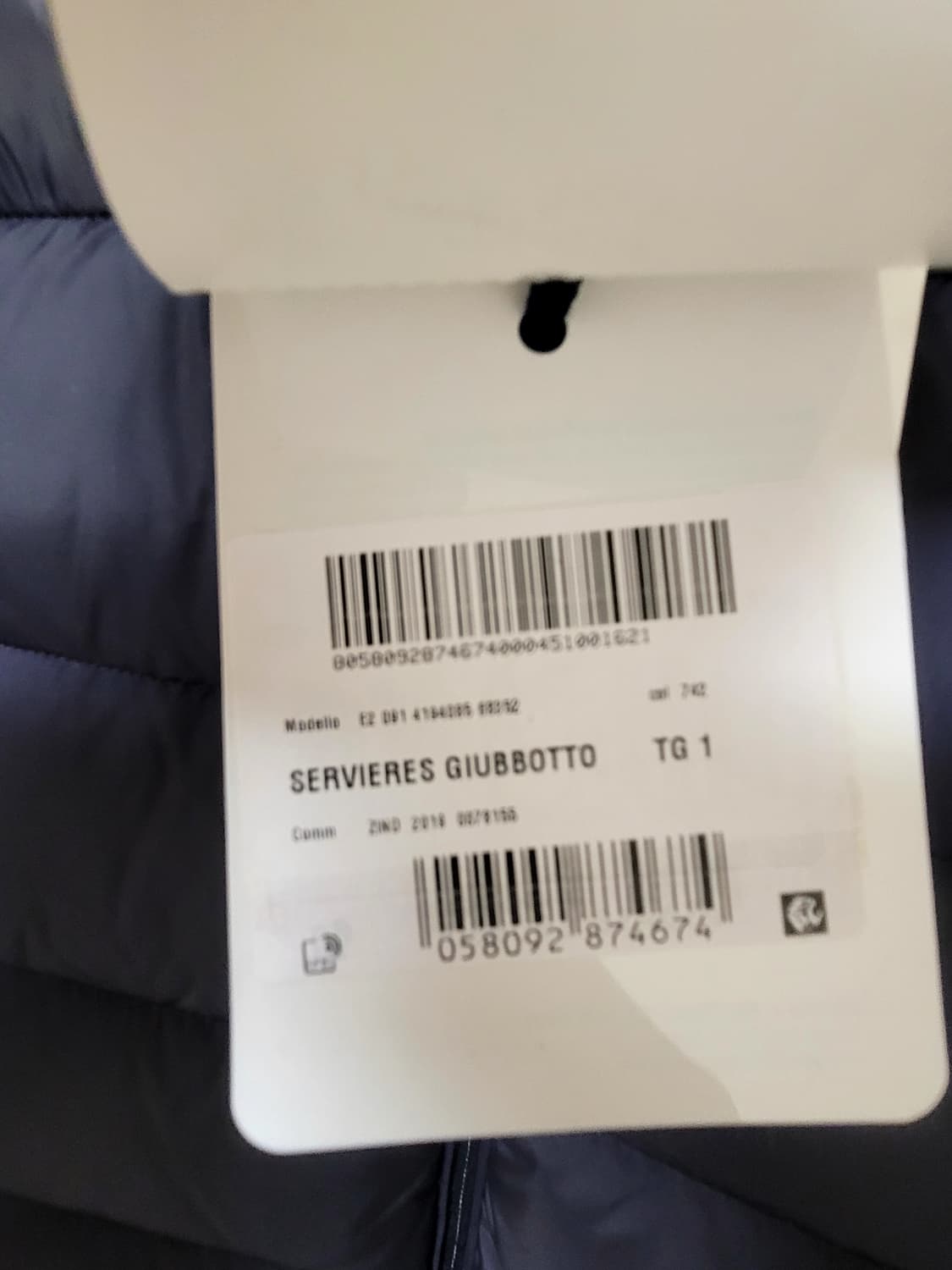 [미사용 새상품] 몽클레어 패딩 1사이즈 95 상품이미지8