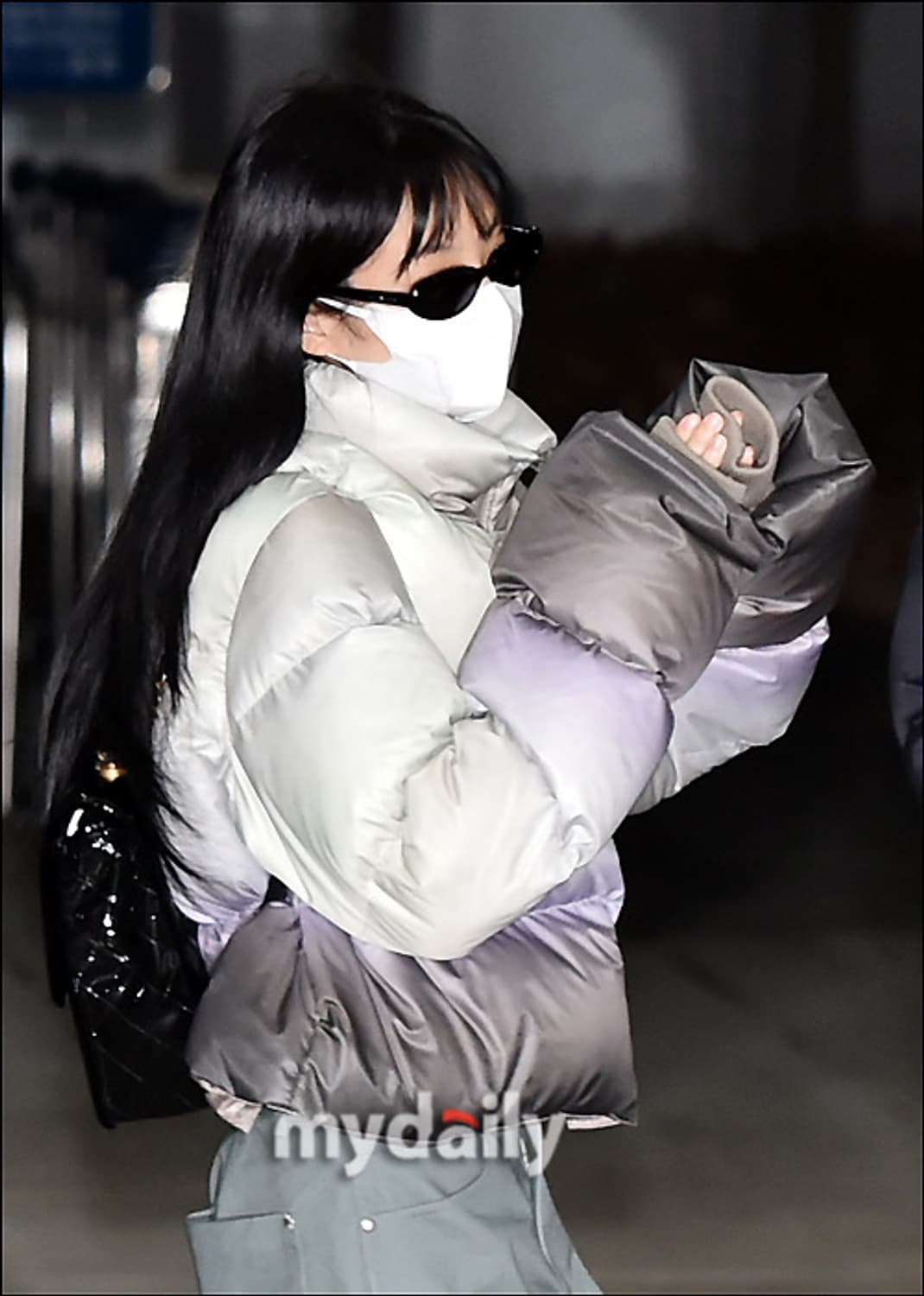 제니Open YY / TheOpen Product / 리버서블 제니 패딩 상품이미지1