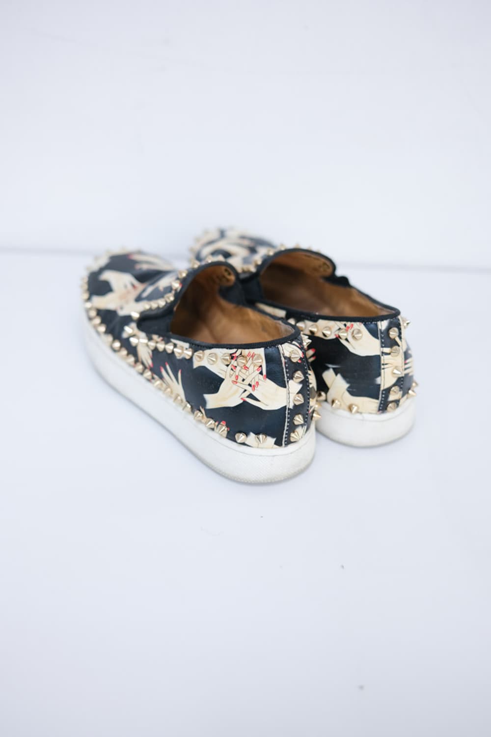 Christian Louboutin 상품이미지8