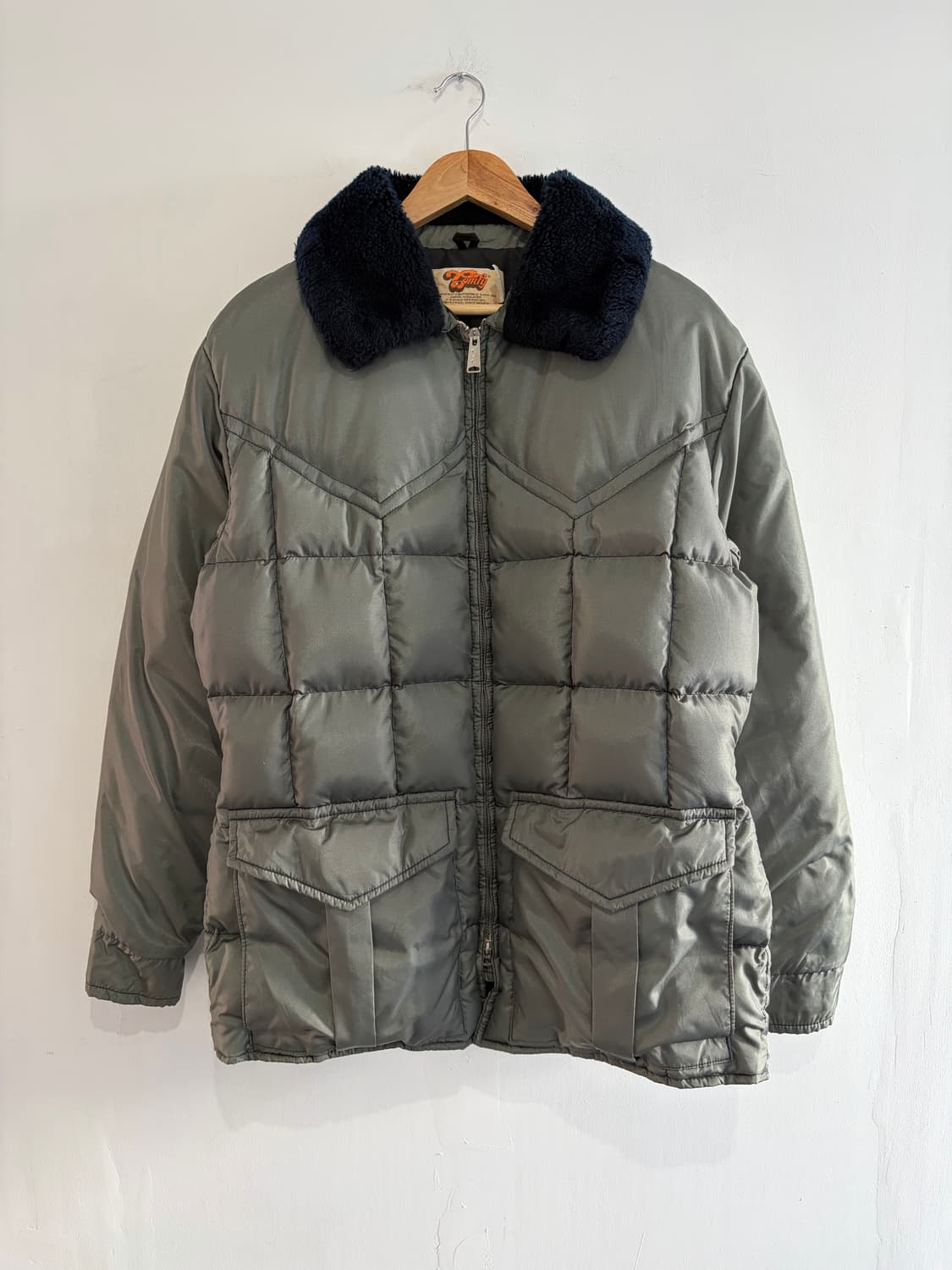 Comfy 70s 콤피 다운자켓 상품이미지1