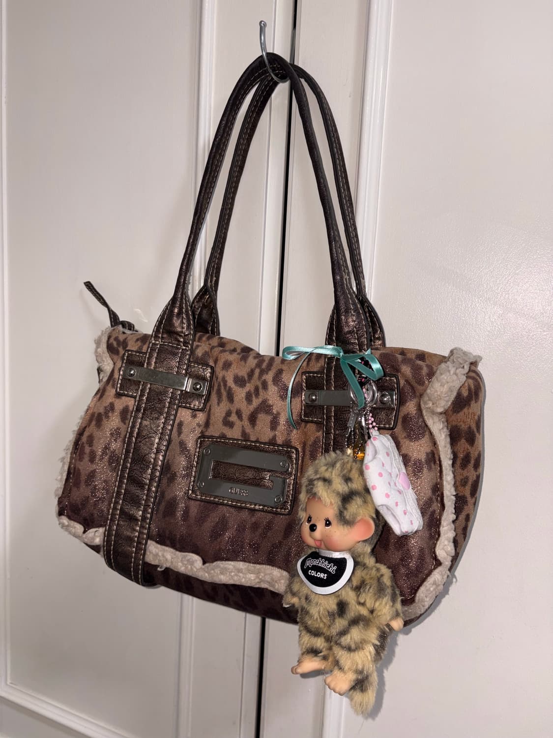 Guess leopard shoulder bag 상품이미지2