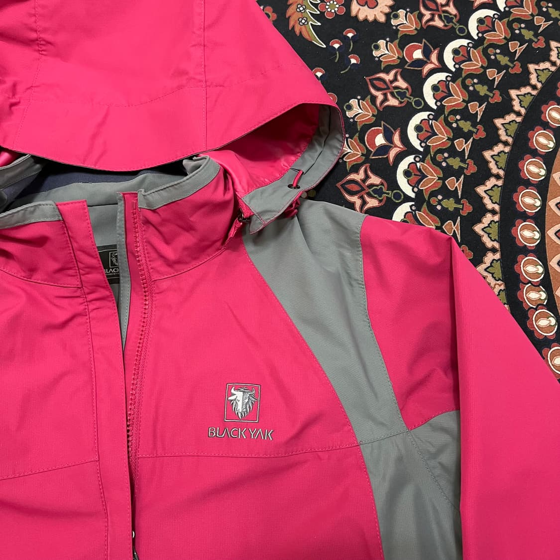 블랙야크 여성 바람막이 자켓 S/90 상품이미지3