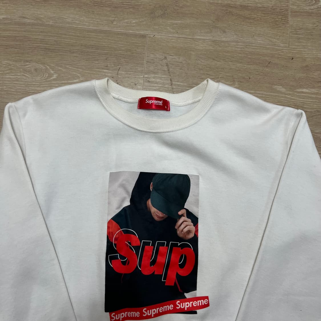 슈프림 Sup 프린팅 기모 맨투맨 [화이트] L/100 상품이미지2