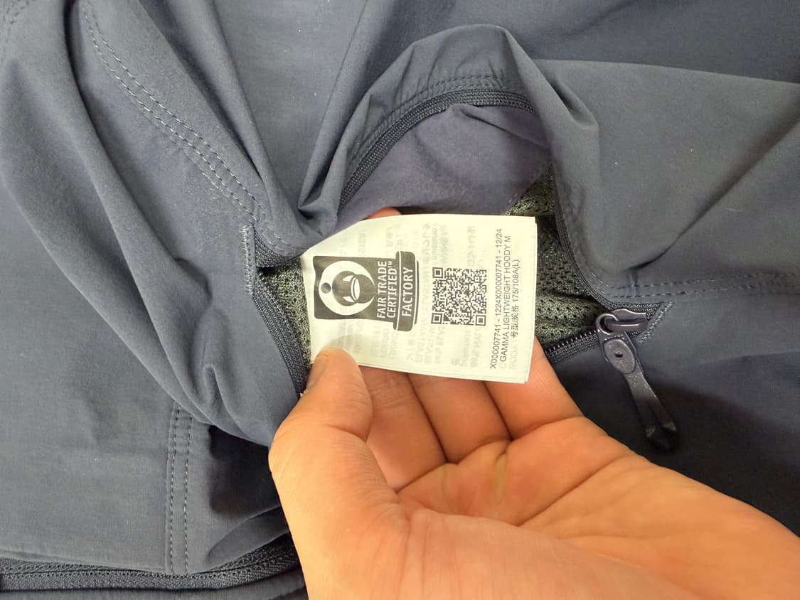 9/9일 구매 아크테릭스 감마 라이트웨이트 L 사이즈 블랙 사파이어  상 상품이미지5