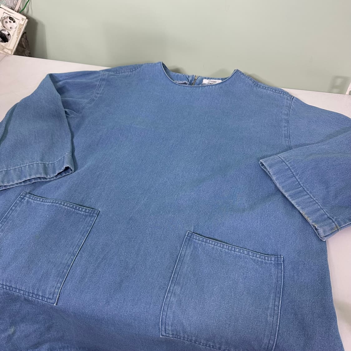 우먼OS 스튜디오톰보이 A라인 연청워시드 데님원피스 상품이미지1