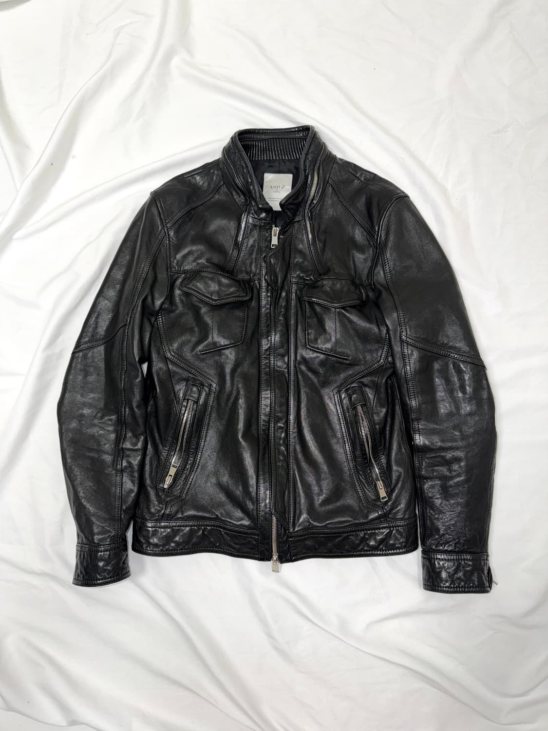 플리츠 레더 슬림 블루종 상품이미지4