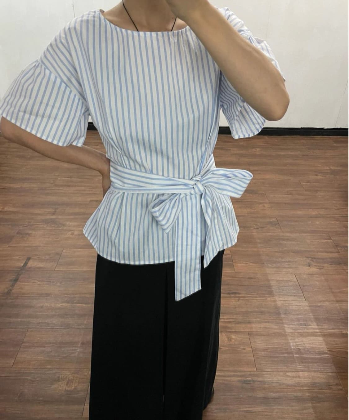 어스뮤직 스트라이프 리본 반팔 상품이미지1