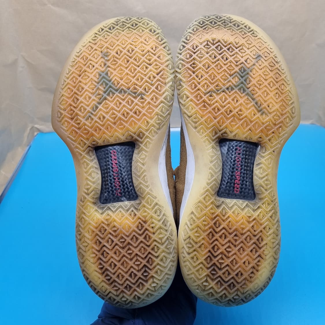 나이키 에어조던 로우 미시간 농구화250 상품이미지3