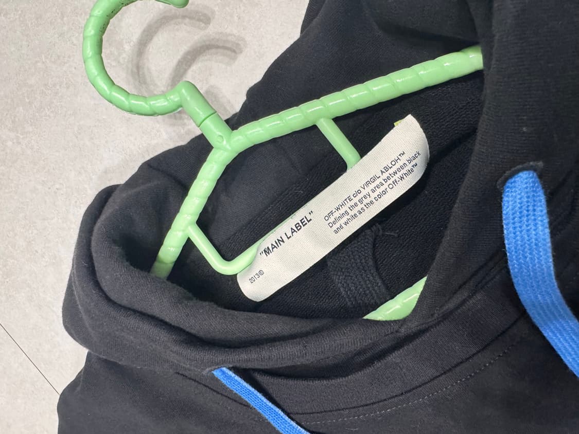 오프화이트 에로우 후드티 S 상품이미지3