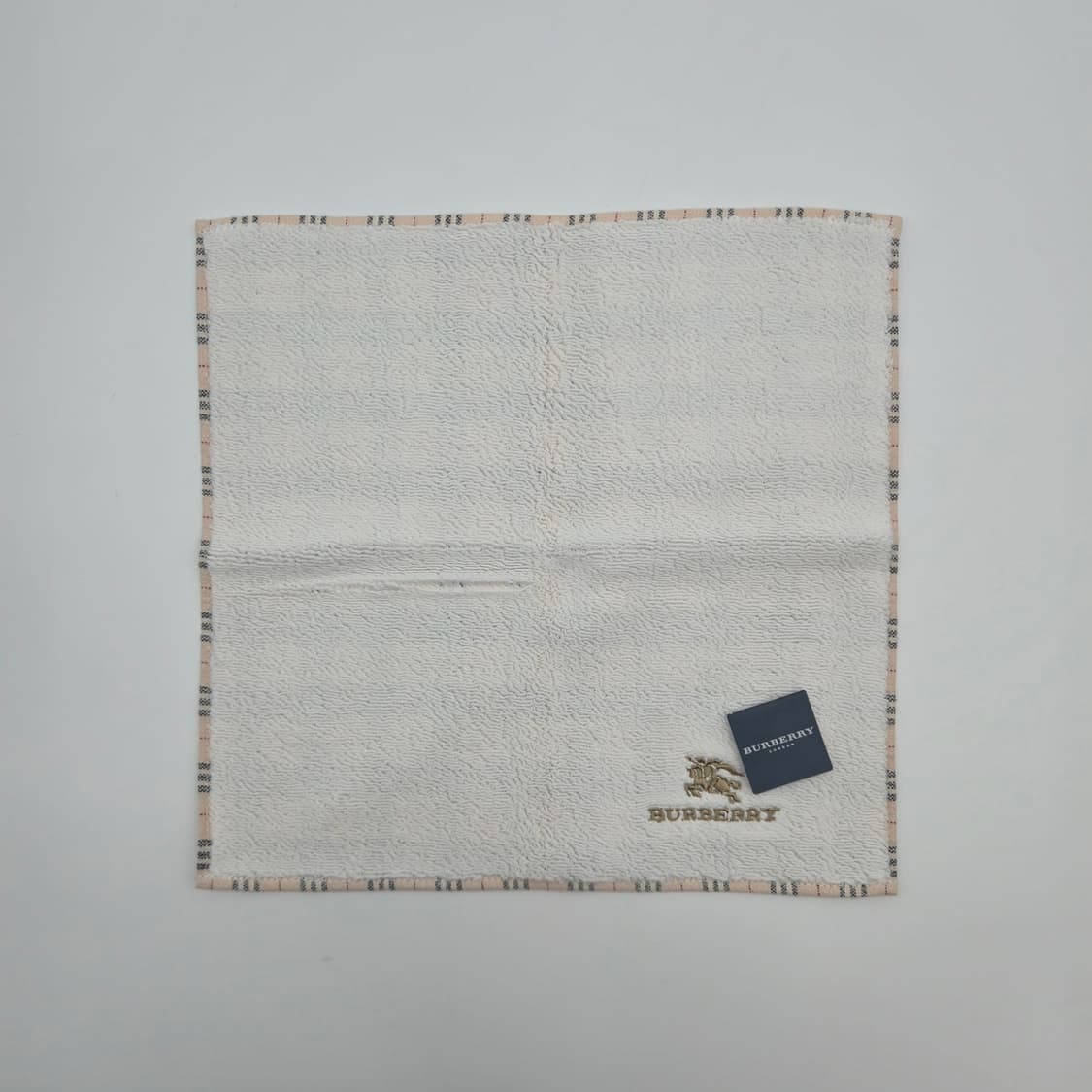 BURBERRY 버버리 양면 핸드타올 손수건[BF9688-0712-01] 상품이미지3