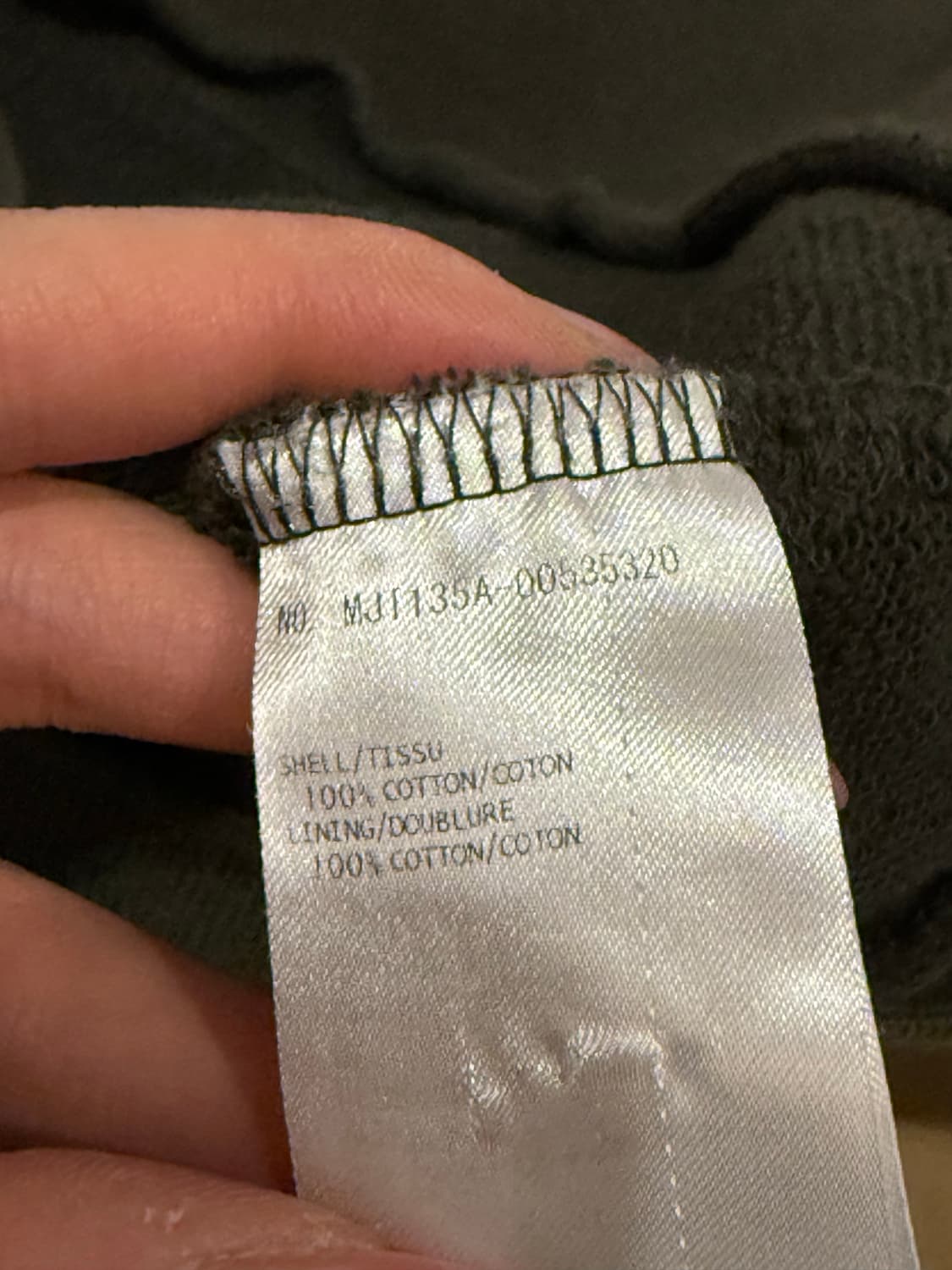 톰브라운 4바 후드티 판매합니다 상품이미지2