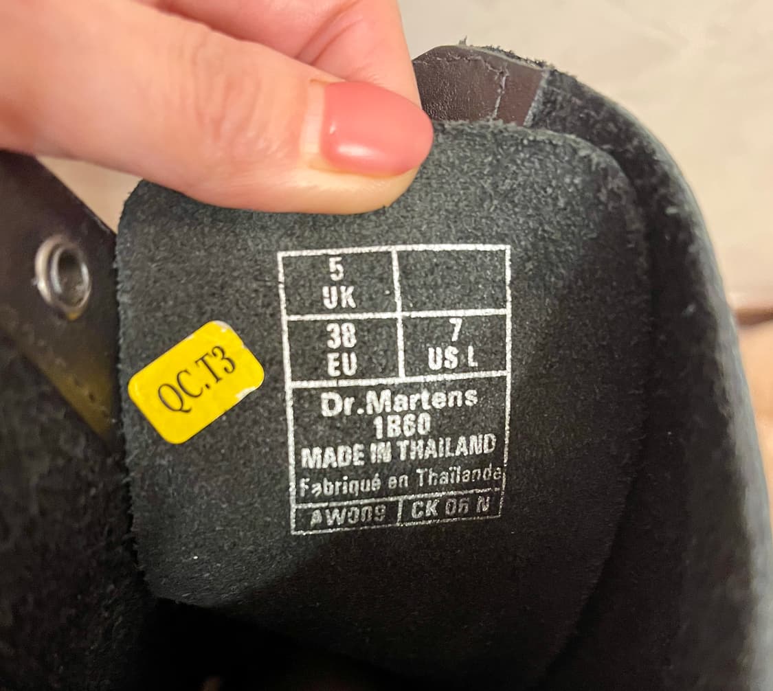 닥터마틴 1B60 20홀 롱 부츠 38사이즈(240mm) 상품이미지4
